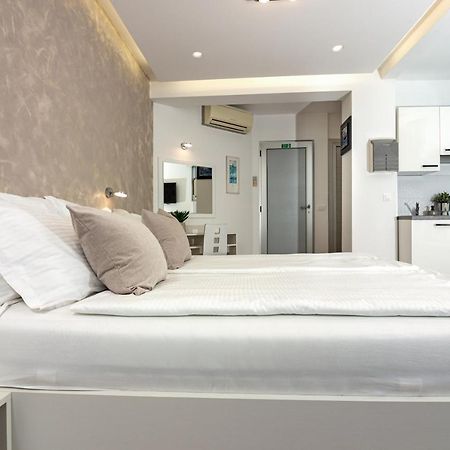 سبليت Apartments Lovret Flowers المظهر الخارجي الصورة