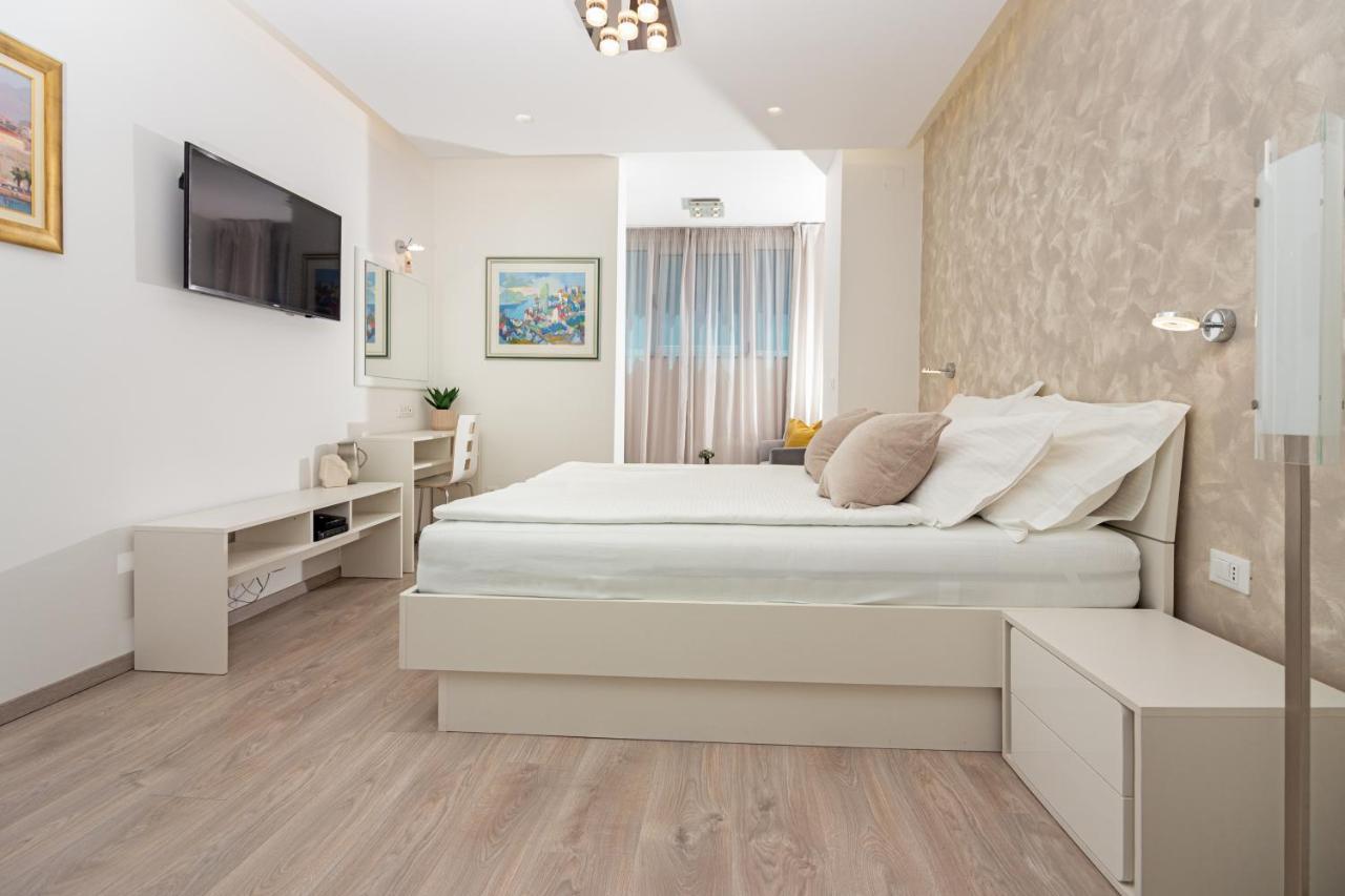 سبليت Apartments Lovret Flowers المظهر الخارجي الصورة