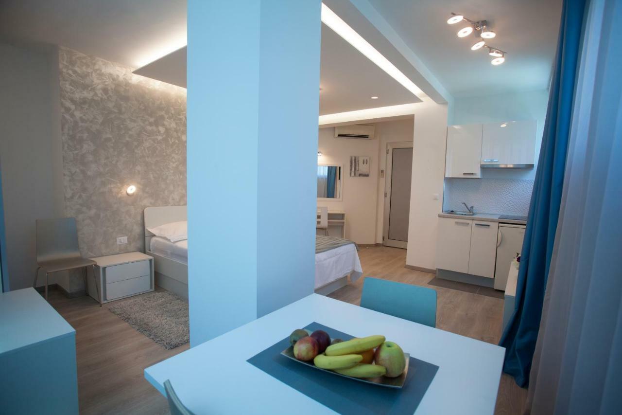 سبليت Apartments Lovret Flowers المظهر الخارجي الصورة