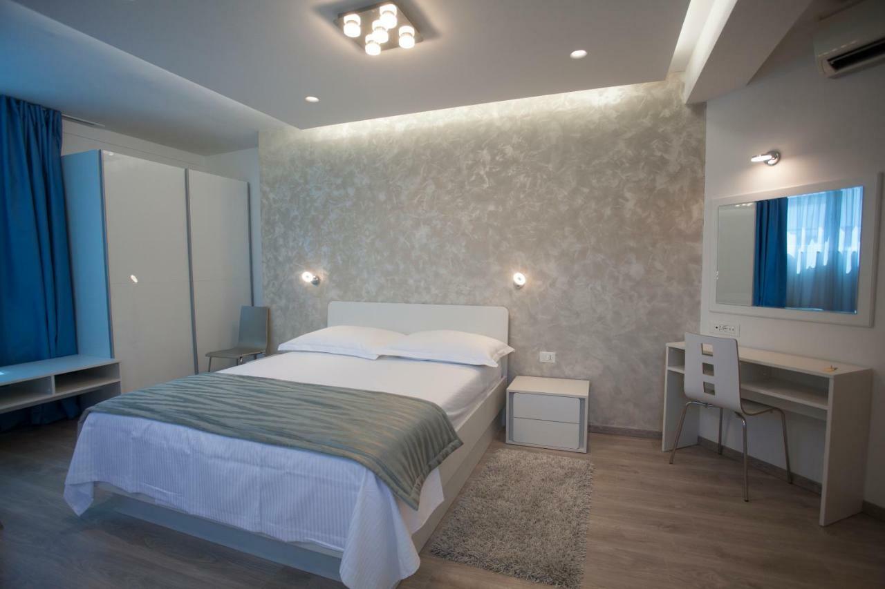 سبليت Apartments Lovret Flowers المظهر الخارجي الصورة